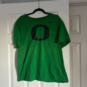 Oregon Ducks football Team Issued Nike Athletic cut tee Men’s Size Large